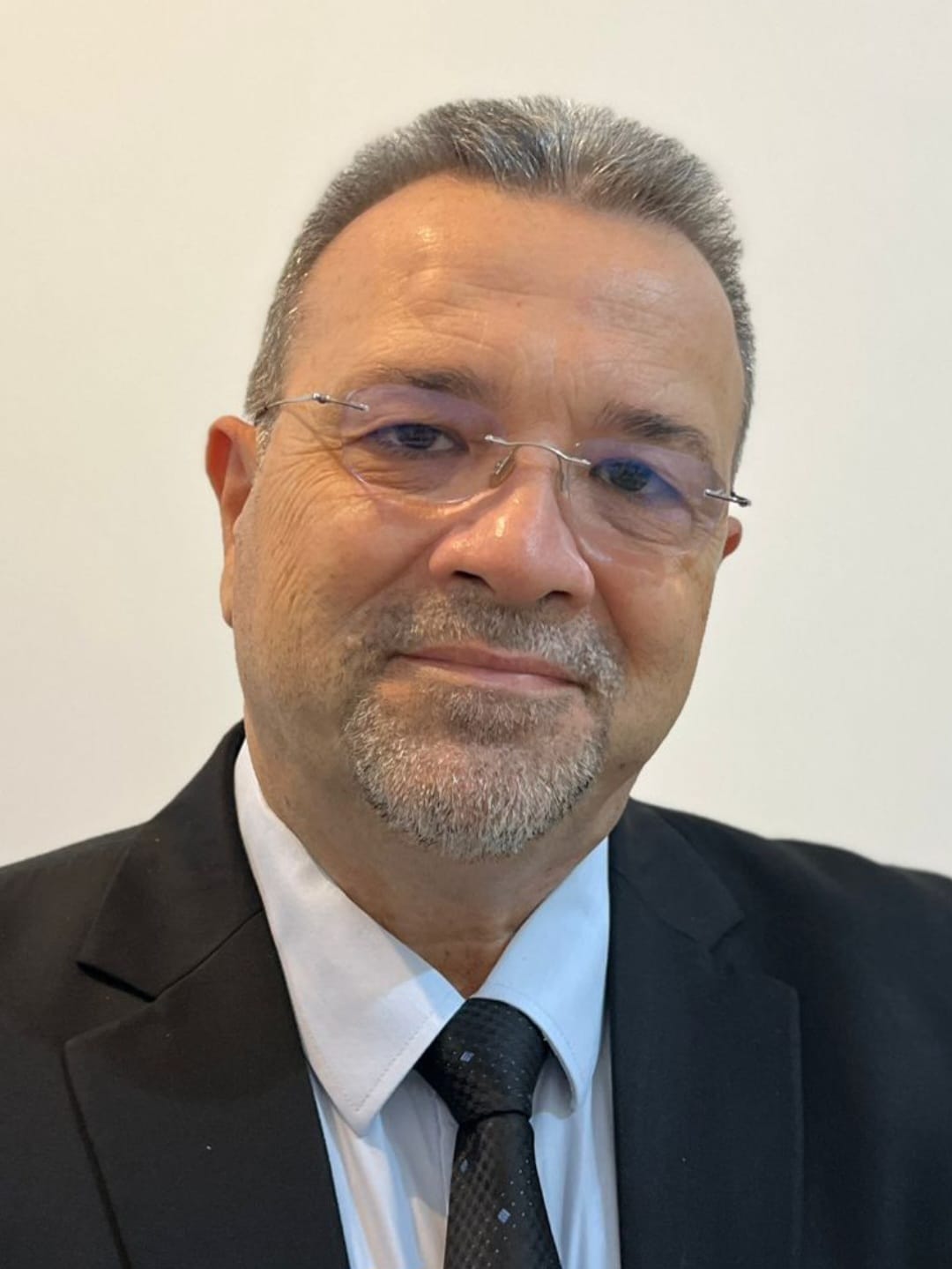 Dr Nader Ghazal